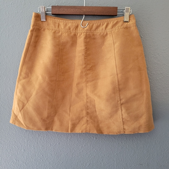 H&M Divided A-line skirt Size 6 - Picture 3 of 8